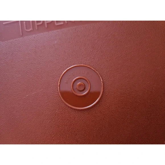 Vintage Tupperware Rectangle Container 794-7 Burnt Orange NO LID - Picture 5 of 6